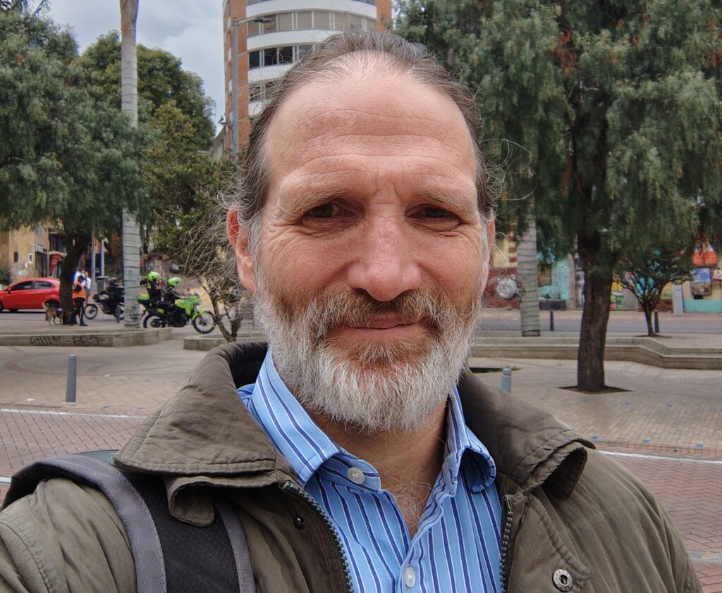 Headshot of Julián P. Mariño